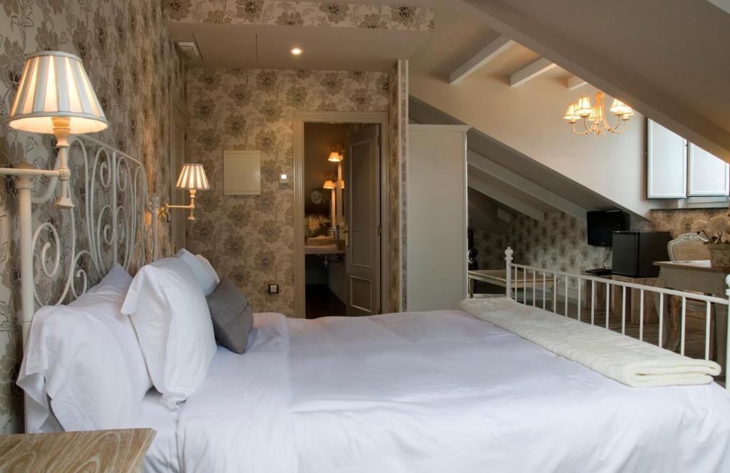 Superior Double Room,11462373:JPEG